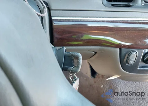 2004 Mercury Grand Marquis Gs из США, поврежденный, VIN 2MEFM74W94X602505